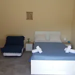 Apartament George 1 Ýpsos