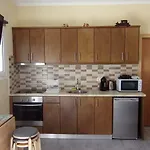 George 1 Ýpsos