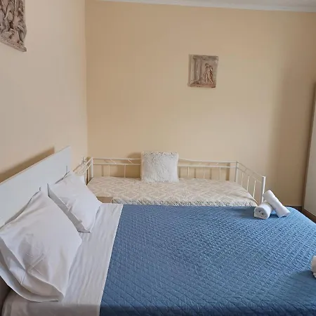 Appartement George 1 Ýpsos