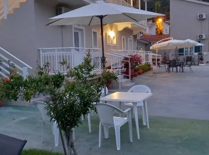 Appartement George 1 Ýpsos